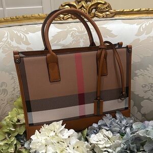 New checked satchel handbag